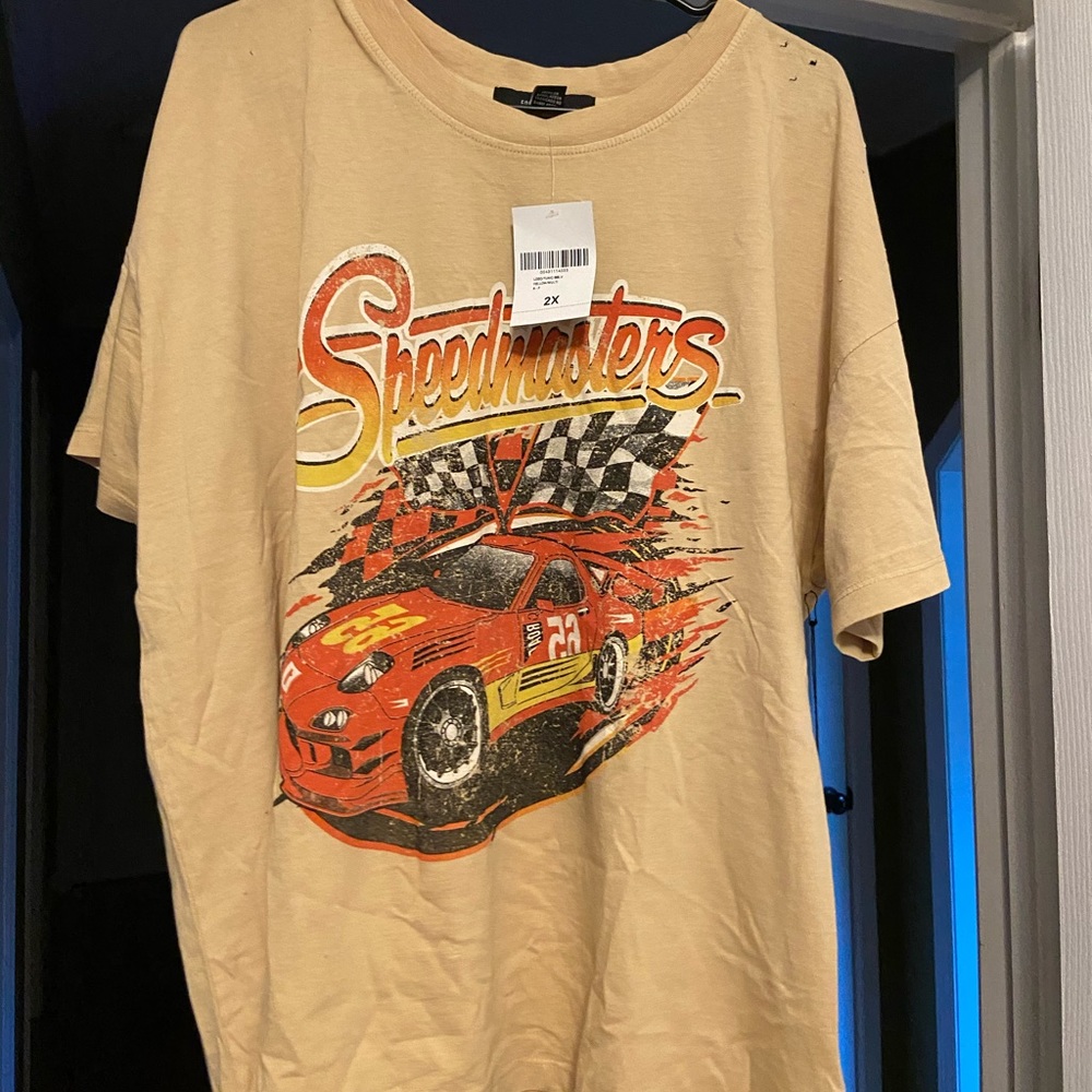 BRAND NEW T-shirt